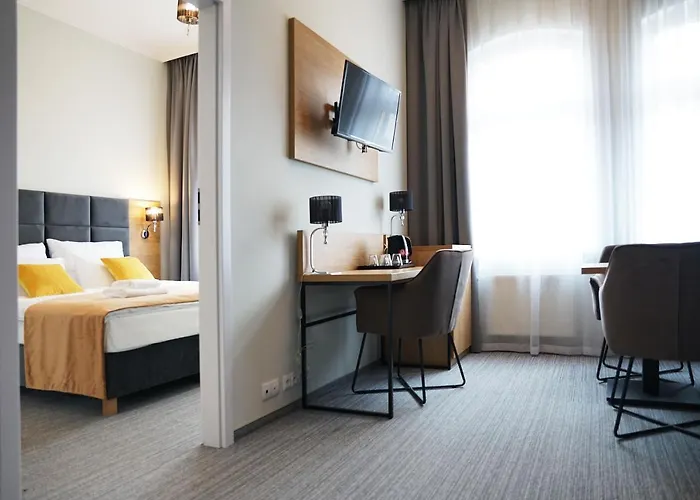 Factory Wellness & * كولوبرزيغ