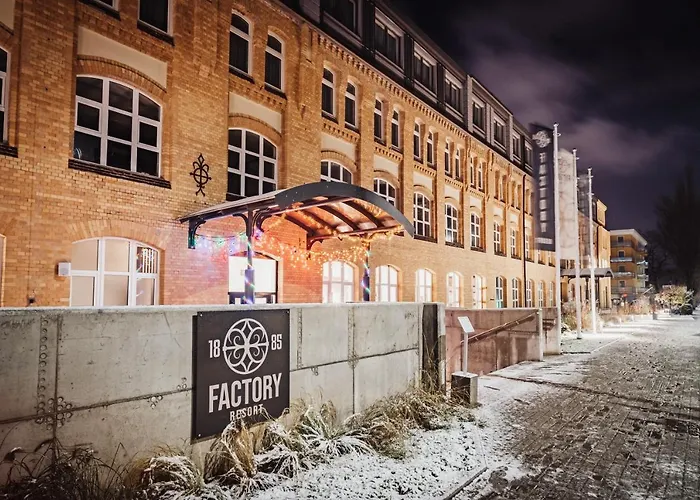 Factory Wellness & منتجع *