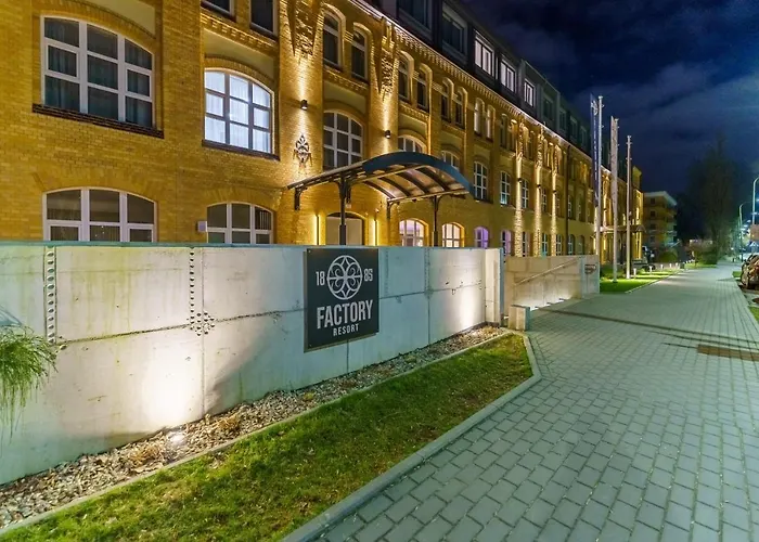 منتجع Factory Wellness &