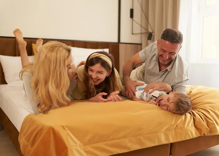 منتجع Factory Wellness & كولوبرزيغ