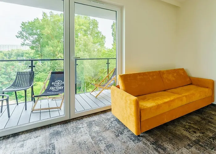 Resort Factory Wellness & *