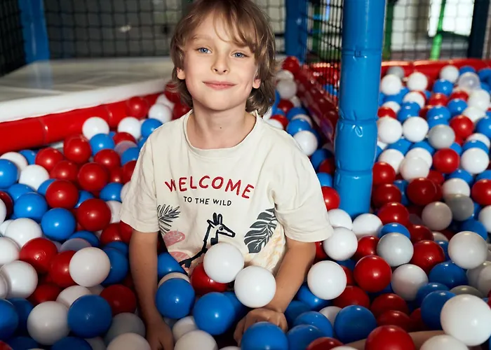 Factory Wellness & كولوبرزيغ