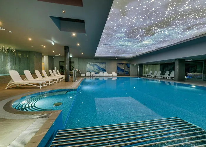 Resort Factory Wellness & *